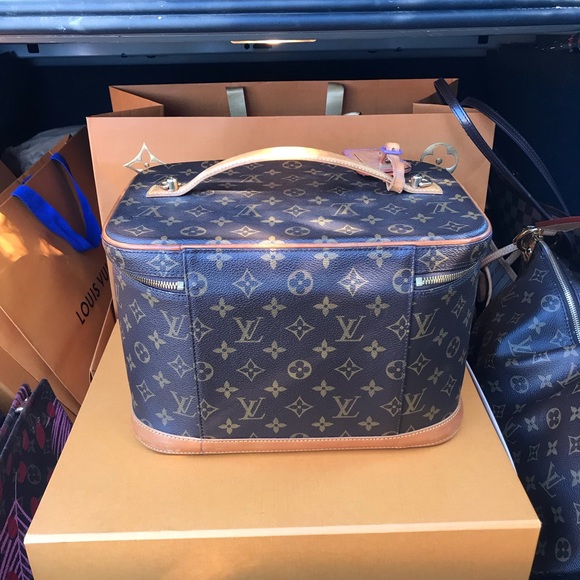 Authentic Louis Vuitton Nice Cosmetic Vanity Box - Picture 3 of 4